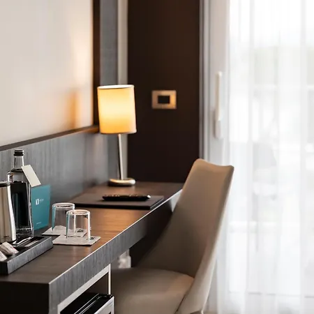 Vision 4* Peschiera del Garda