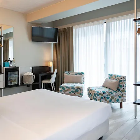 Vision Hotel