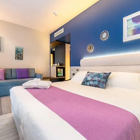 Hotel Vision 4*