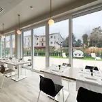 Hotel Vision 4*