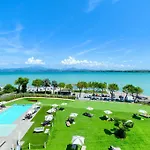 Hotel Vision 4*