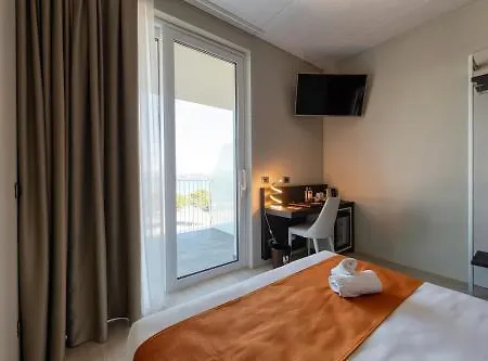 Hotel Vision 4*