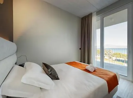 Vision Hotel