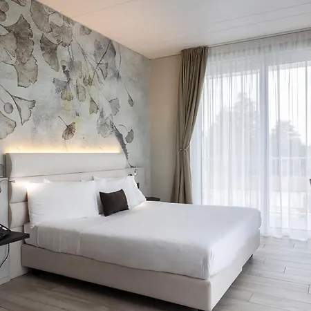 Hotel Vision 4*