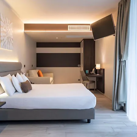 Vision Hotel 4*