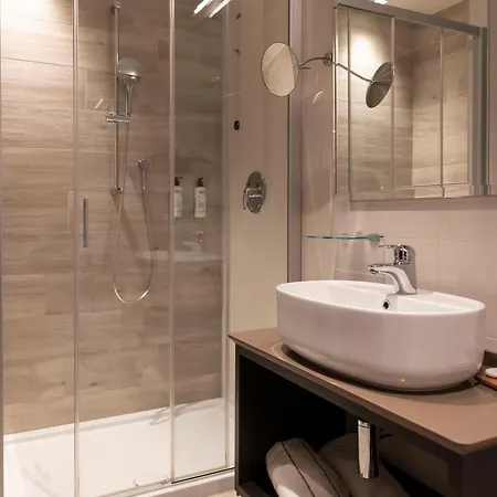 Hotel Vision 4*