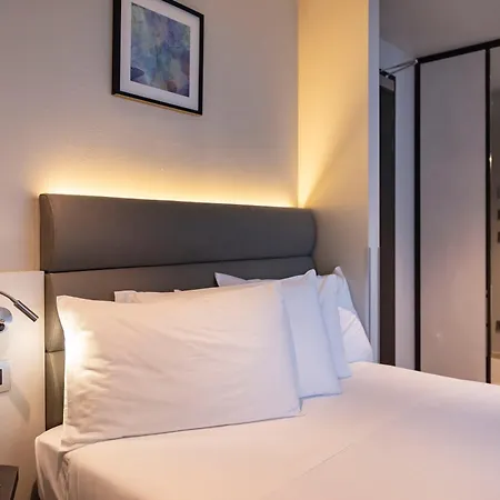 Hotel Vision 4*