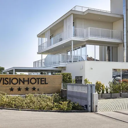 Vision Hotel 4*