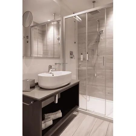 Hotel Vision 4*