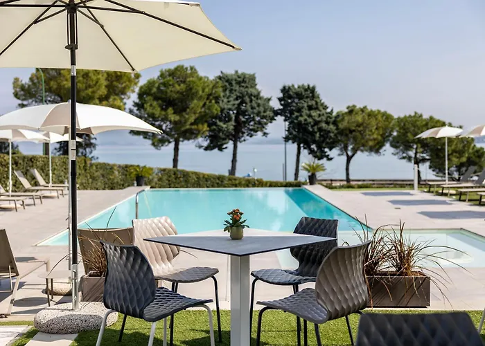 Vision بسكييرا ديل غاردا