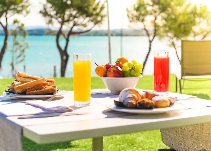 Ξενοδοχείο Vision 4*